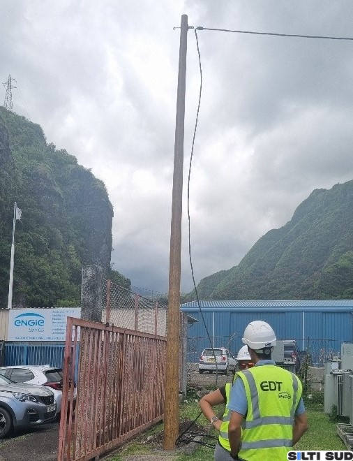Poteaux composites / fibre de verre pour réseaux aériennes – Image 8