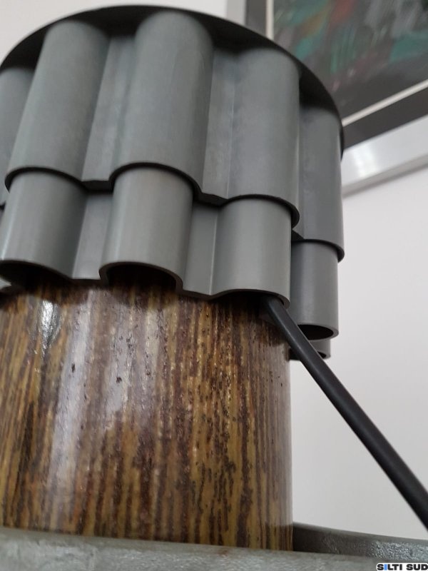 Fiberglass poles plug with optical fiber outputs - Image 3