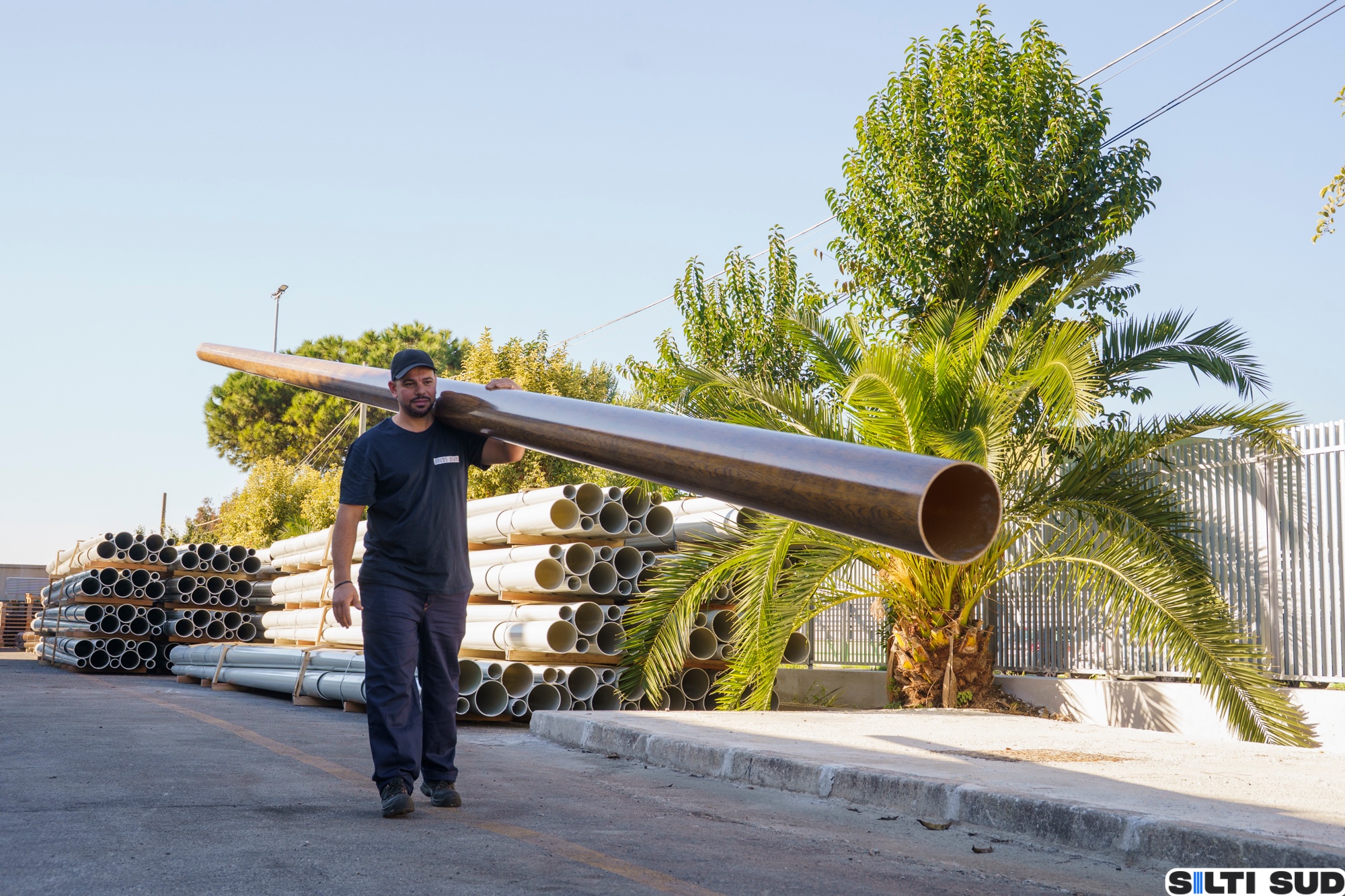 Poteaux composites / fibre de verre pour réseaux aériennes – Image 3
