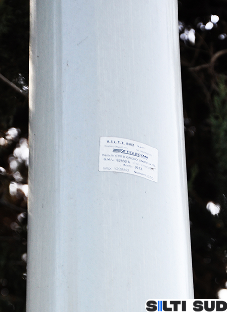 Poteaux composites / fibre de verre pour réseaux aériennes – Image 15